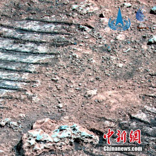 Il rover cinese Zhurong ha percorso oltre 300 metri