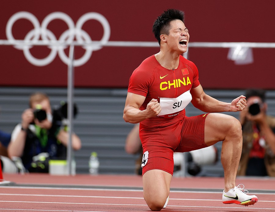Velocista cinese Su Bingtian: entrato nella finale dei 100 m maschili nelle Olimpiadi Tokyo 2020