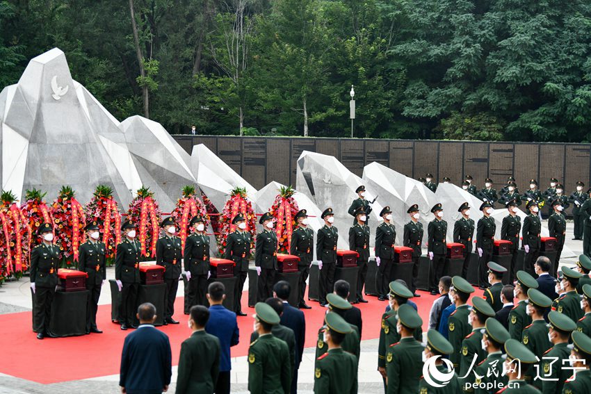 Tenuta a Shenyang la cerimonia di sepoltura dell'ottavo gruppo di spoglie dei martiri dell'Esercito popolare dei Volontari cinese