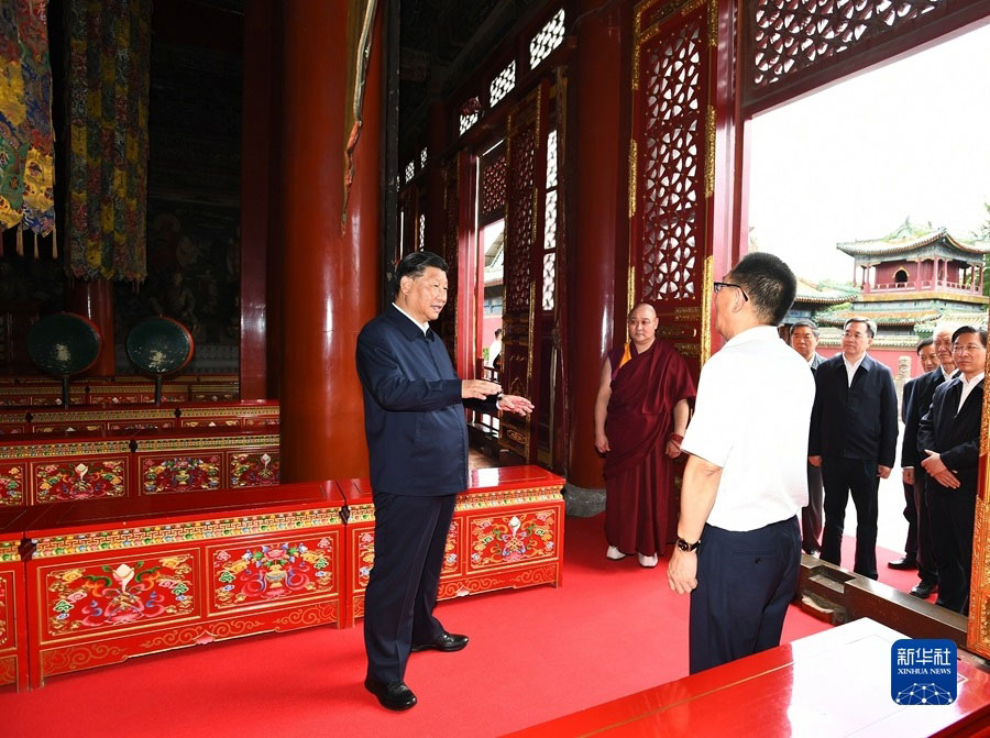 Ispezione di Xi Jinping a Chengde per verificare la protezione dei beni culturali, i lavori religiosi e l'assistenza agli anziani