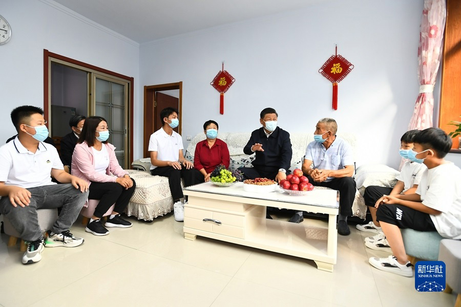 Ispezione di Xi Jinping a Chengde per verificare la protezione dei beni culturali, i lavori religiosi e l'assistenza agli anziani