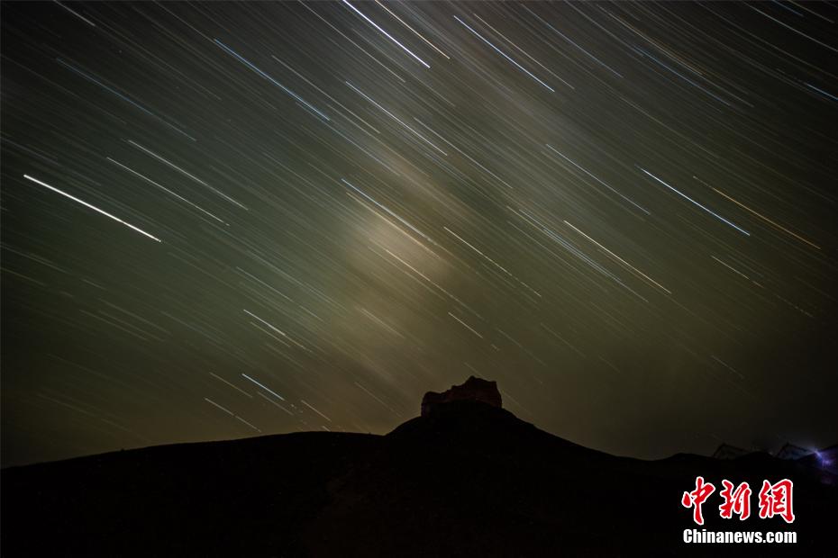 Dunhuang: notte stellata d'inizio autunno