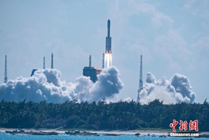 Cina, riuscito lancio della navicella cargo "Tianzhou-3"