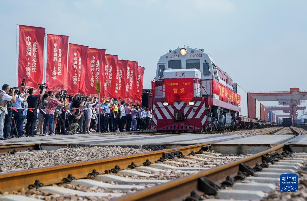 Operativo il primo treno merci Cina-Europa da Shanghai 