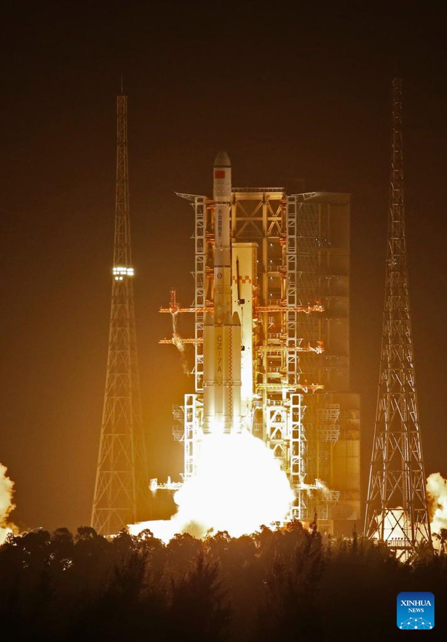 La Cina lancia nello spazio due nuovi satelliti Shiyan