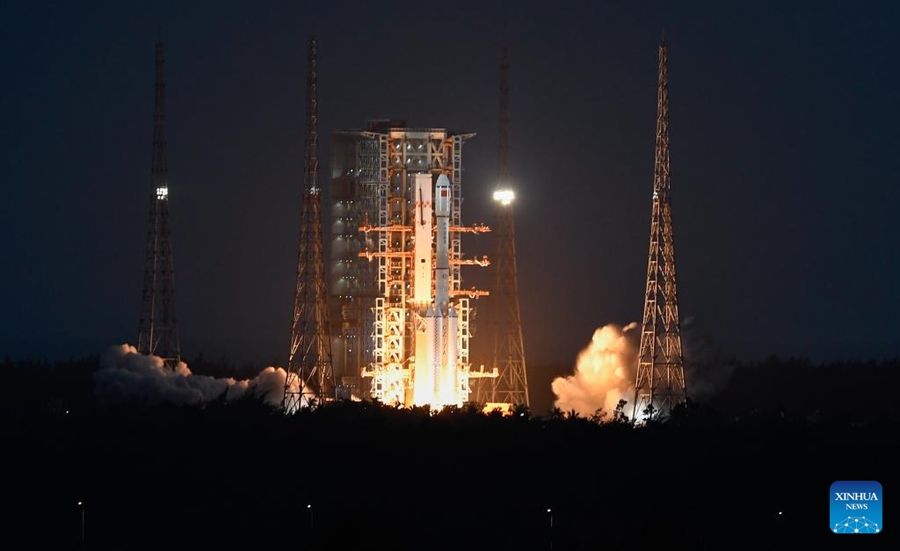 La Cina lancia nello spazio due nuovi satelliti Shiyan