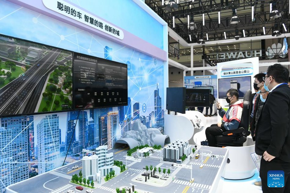 La 23a fiera Hi-Tech cinese prende il via a Shenzhen