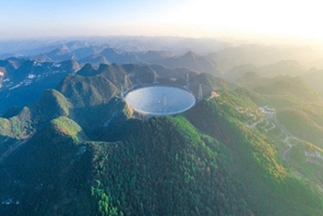 Il telescopio cinese FAST rileva un campo magnetico interstellare coerente