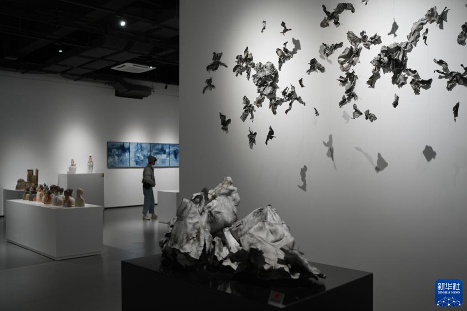 Biennale di Jingdezhen: la bellezza della porcellana