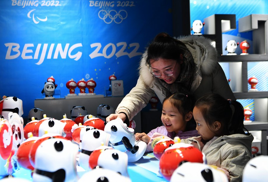 Beijing 2022: mascotte cinesi, fatte di porcellana 