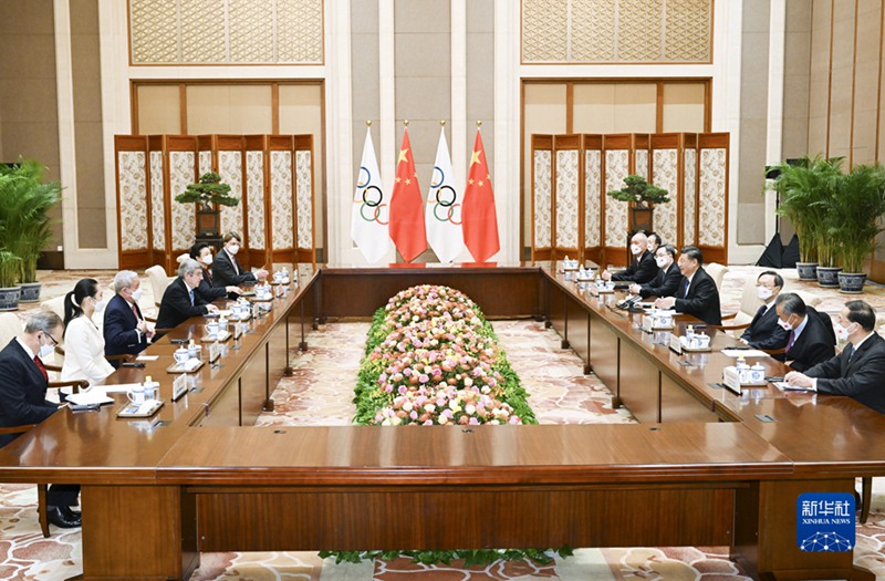 Beijing, incontro tra Xi Jinping e Thomas Bach