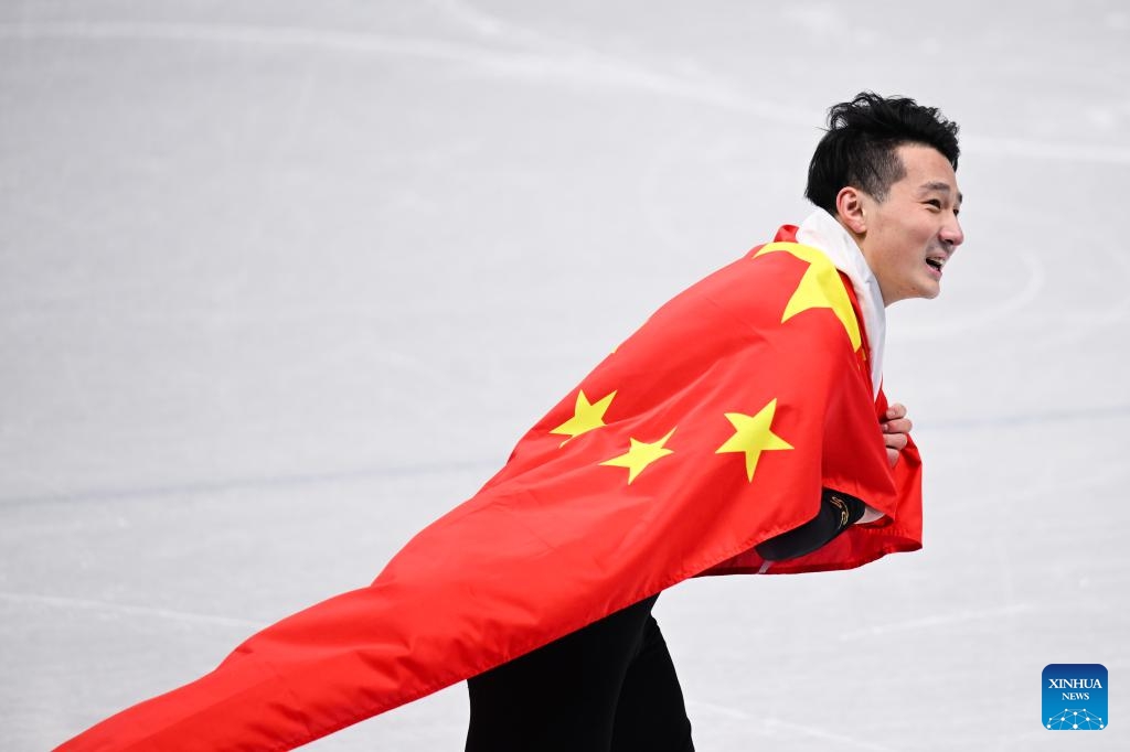 Beijing 2022: asso cinese Ren Ziwei, medaglia d'oro nel pattinaggio di velocità su pista corta maschile di 1.000 m