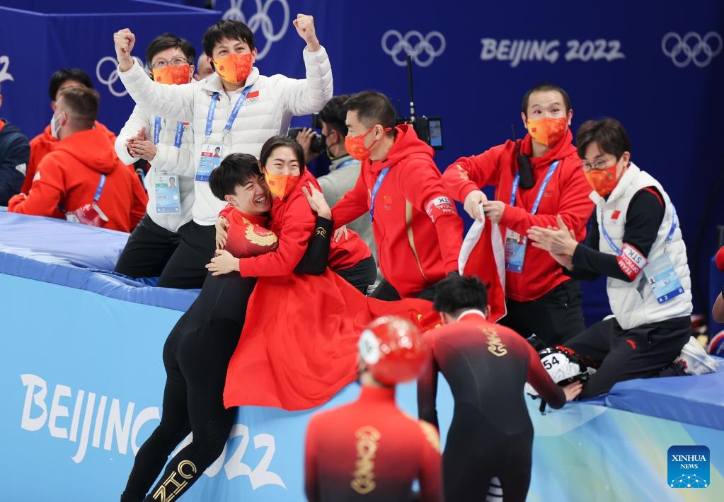 Beijing 2022: asso cinese Ren Ziwei, medaglia d'oro nel pattinaggio di velocità su pista corta maschile di 1.000 m