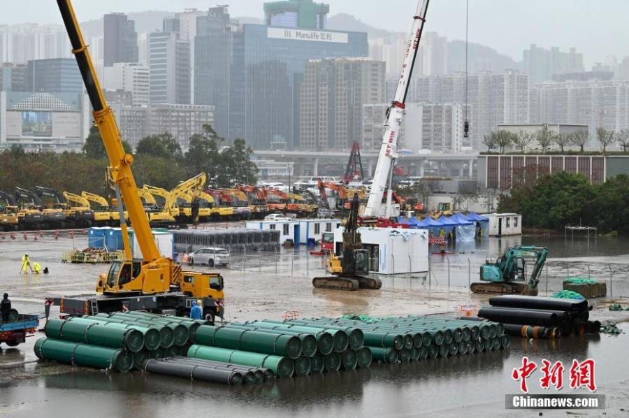 Cina continentale aiuta Hong Kong a costruire strutture di isolamento per il Covid-19 