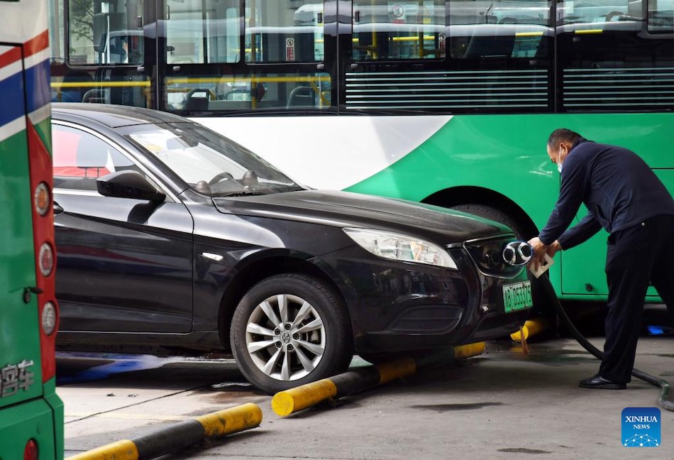 Qingdao apre al pubblico le stazioni di ricarica degli autobus elettrici