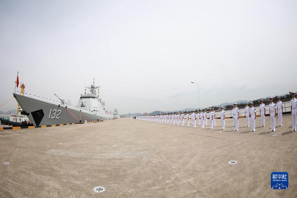 41esima flotta della Marina militare cinese salpa per il Golfo di Aden