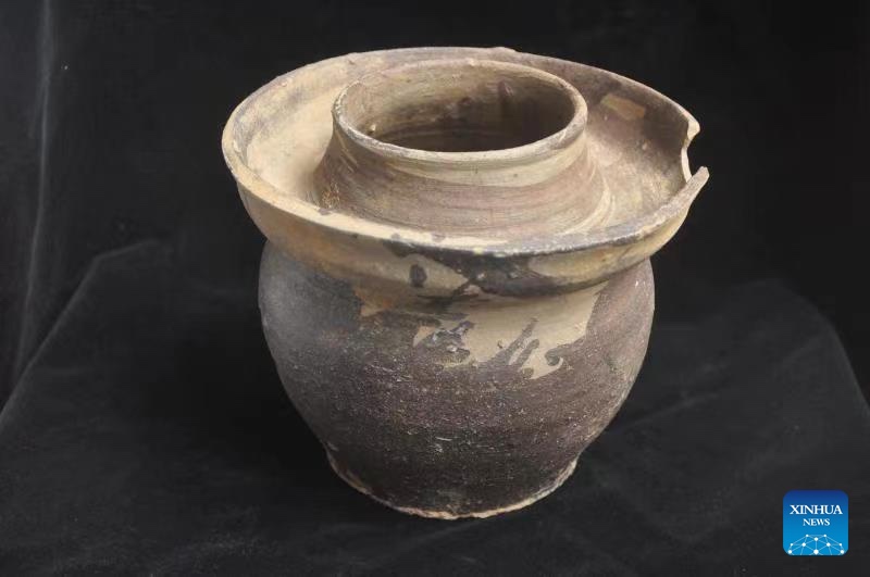 Un reperto culturale rinvenuto nel complesso tombale di Houbeishan nella città di Yongzhou. (Istituto di ricerca sui reperti culturali e l'archeologia della provincia dello Hunan/ Dispensa via Xinhua)