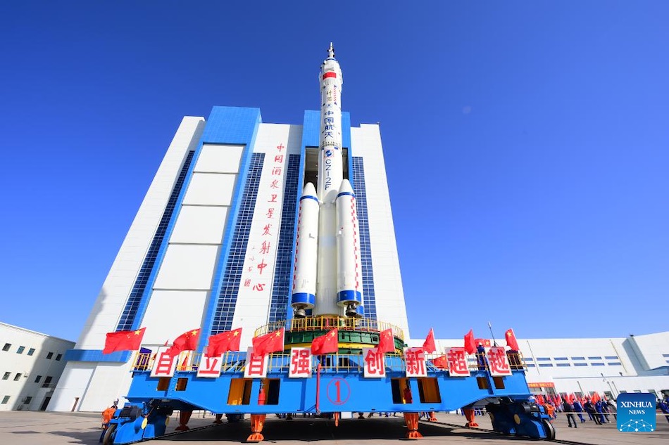 Il cargo e il razzo vettore di Shenzhou N.14 sono stati trasferiti nell'area di lancio