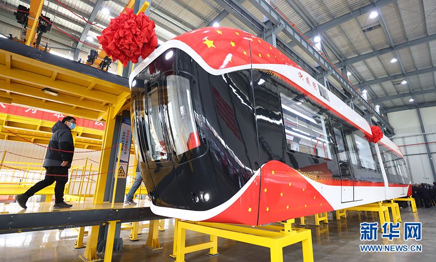 Cina, il primo treno sospeso a levitazione magnetica permanente inizierà le operazioni di prova a luglio