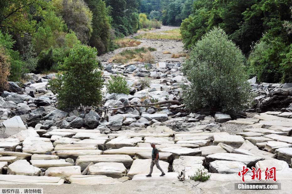 Italia: gli affluenti del Po affrontano la peggiore siccità degli ultimi 70 anni