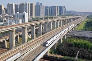 Entra in funzione la ferrovia ad alta velocità Zhengzhou-Chongqing