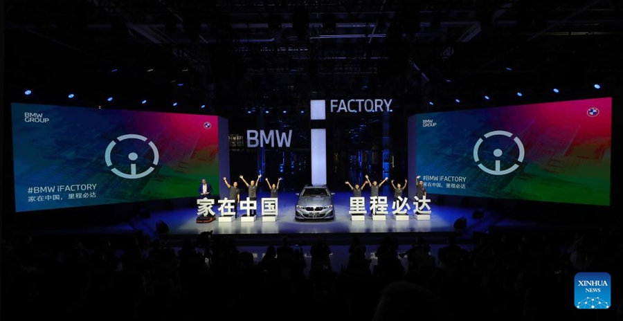 Cina: BMW apre una nuova fabbrica