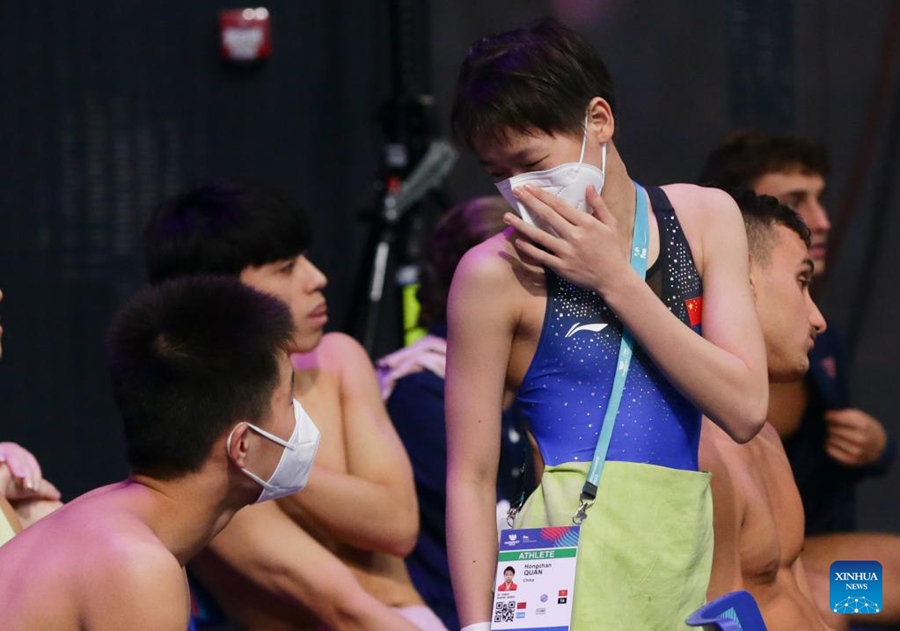 Tuffatori adolescenti vincono il 100° oro per la Cina ai Campionati Mondiali FINA
