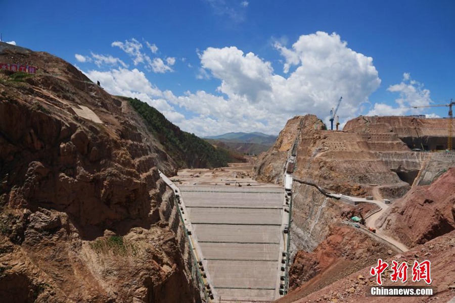 Qinghai: la centrale idroelettrica con l'altitudine più alta e la maggiore capacità sul fiume Giallo
