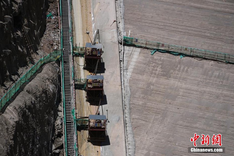 Qinghai: la centrale idroelettrica con l'altitudine più alta e la maggiore capacità sul fiume Giallo
