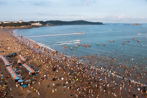 Zhoushan, Zhejiang: turismo estivo stimolato da vari intrattenimenti sul mare