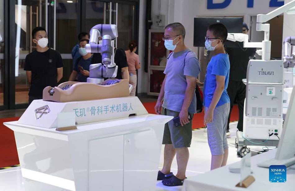 Beijing: WRC mette in mostra l'ultima tecnologia robotica