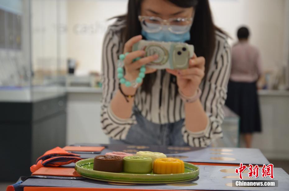 Gansu: torte lunari con motivi di tesori culturali raccontano la storia della provincia