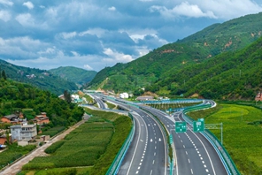 Yunnan: autostrada Yuxi-Chuxiong aperta al traffico