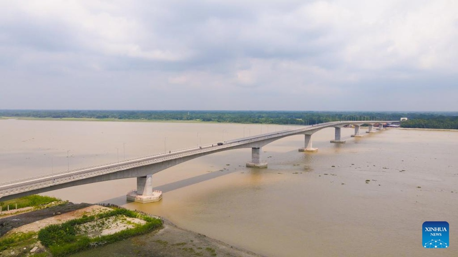 Apre al traffico il nuovo ponte costruito dalla Cina nel sud del Bangladesh