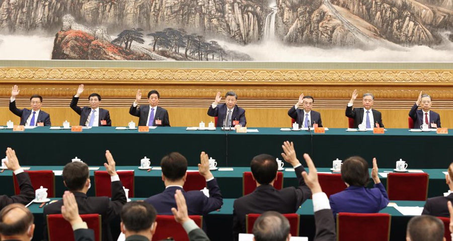 Prima riunione del Presidium del XX Congresso Nazionale del PCC