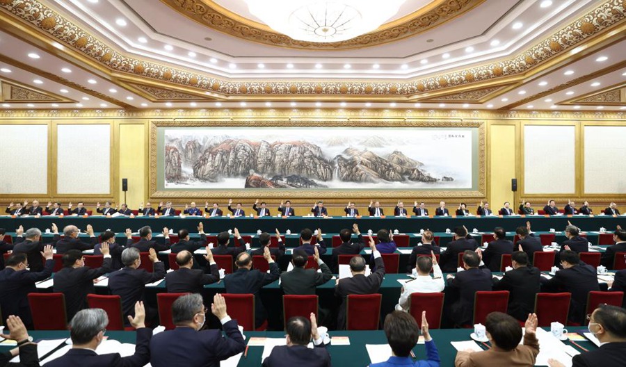 Prima riunione del Presidium del XX Congresso Nazionale del PCC