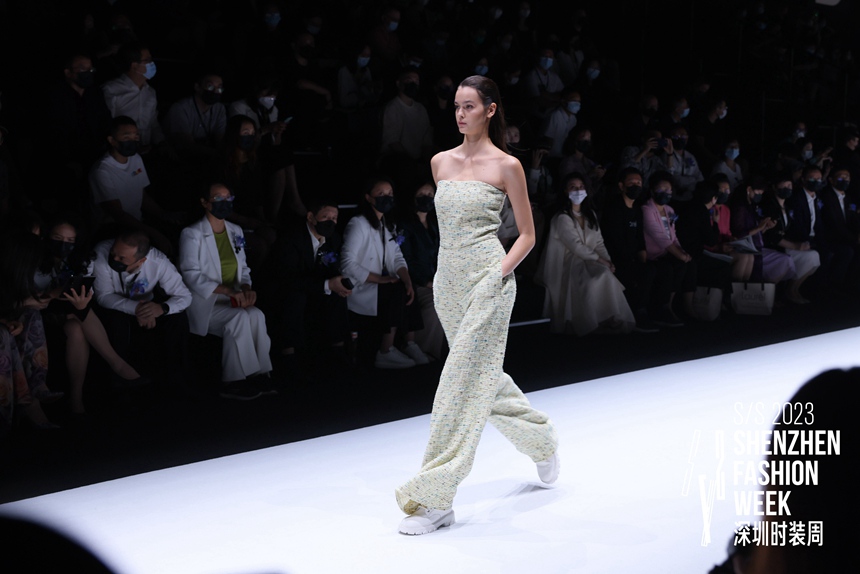 Shenzhen: aperta la Shenzhen Fashion Week Primavera/Estate 2023