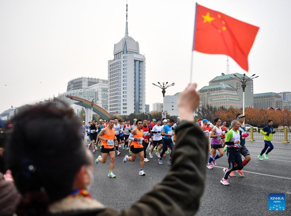 Svolta la maratona di Beijing dopo due anni di sospensione