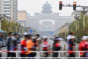 Svolta la maratona di Beijing dopo due anni di sospensione