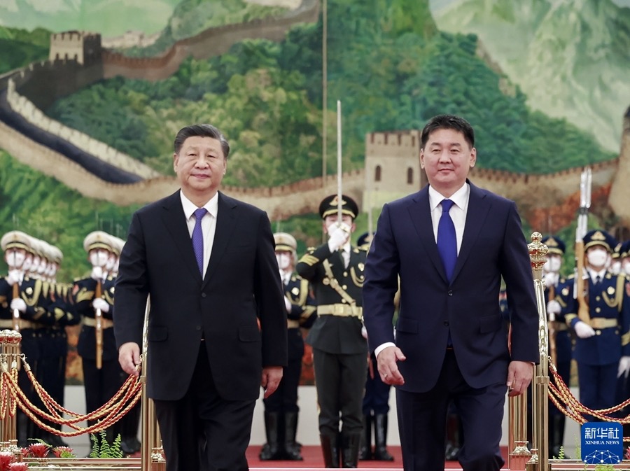 Beijing, colloquio tra Xi Jinping e il presidente della Mongolia