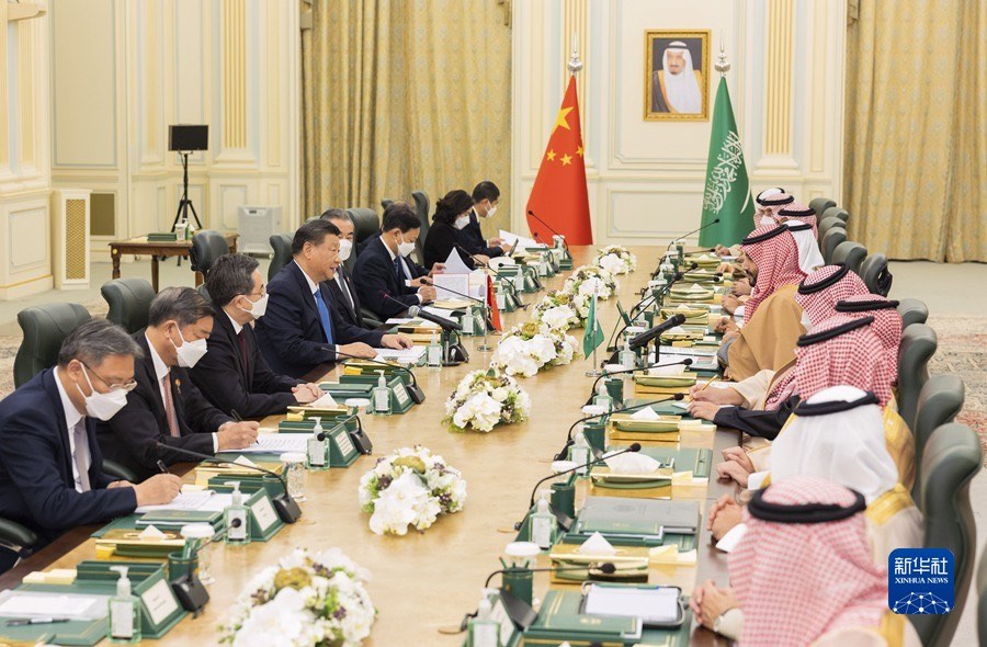 Riyadh, Xi Jinping incontra Mohammed bin Salman Al Saud