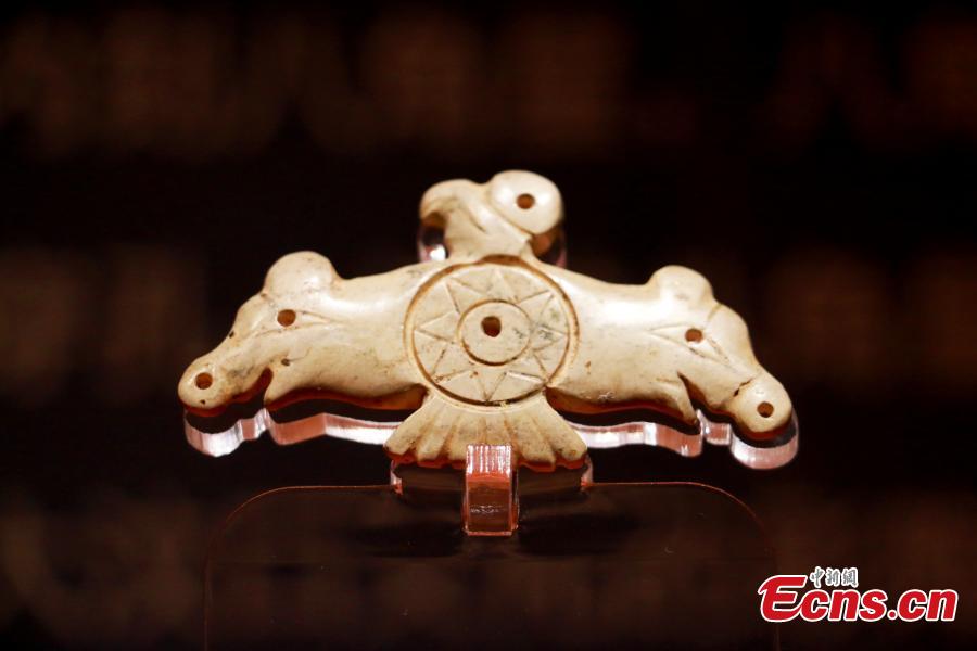 Un reperto culturale è in mostra a Hefei, nella provincia dell'Anhui, nella Cina orientale. (7 dicembre 2022 - China News Service/Zhang Qiang)