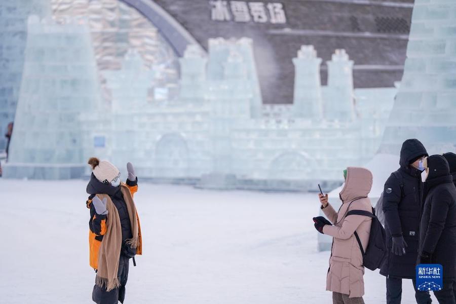 Harbin Ice-Snow World inizia l'apertura di prova