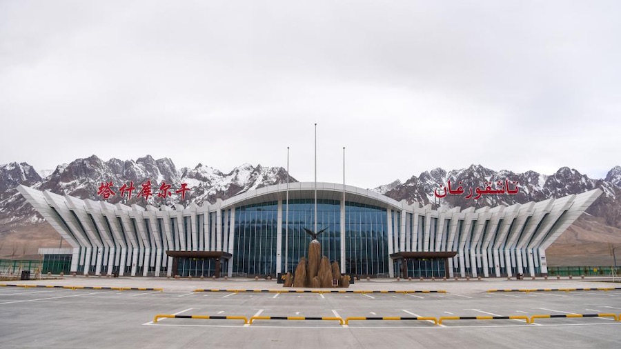 Nuovo aeroporto sull'altopiano aprirà nello Xinjiang