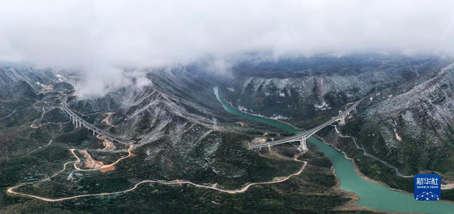 Guizhou: aperto al traffico il ponte Ganxi
