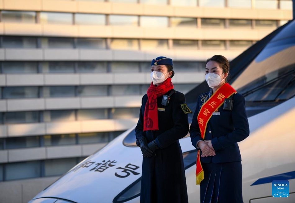 Nuova ferrovia ad alta velocità operativa nel nord-ovest della Cina