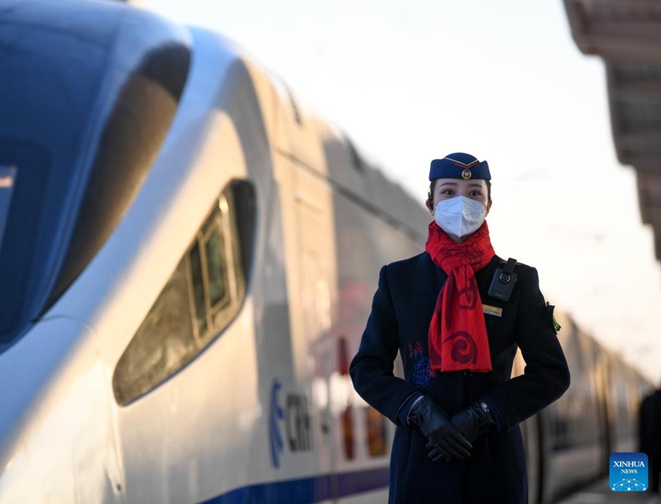 Nuova ferrovia ad alta velocità operativa nel nord-ovest della Cina