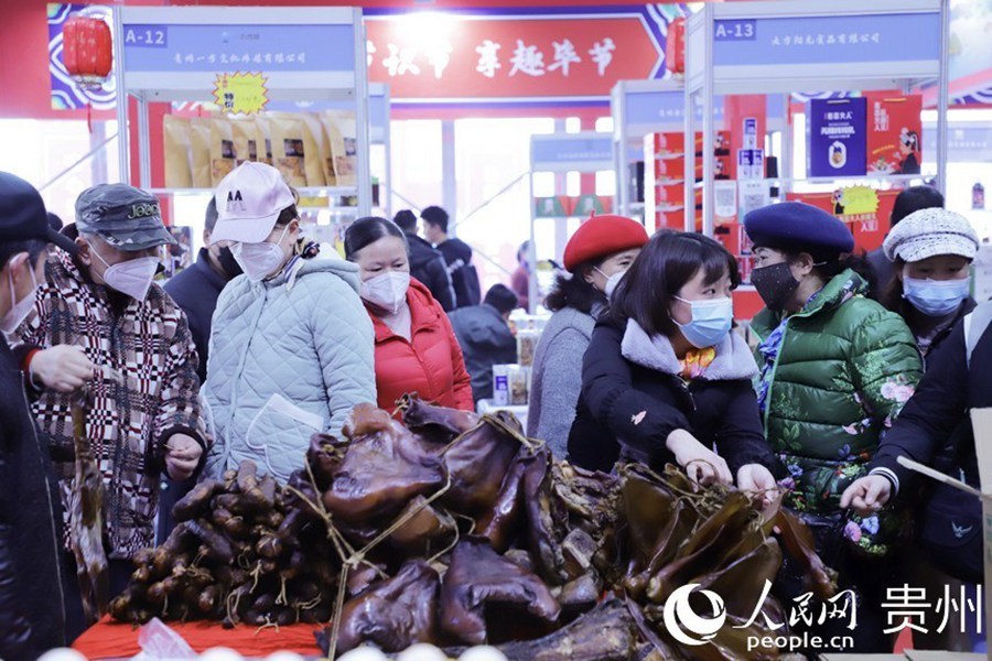 Atmosfera della Festa di Primavera sempre più intensa in tutta la Cina