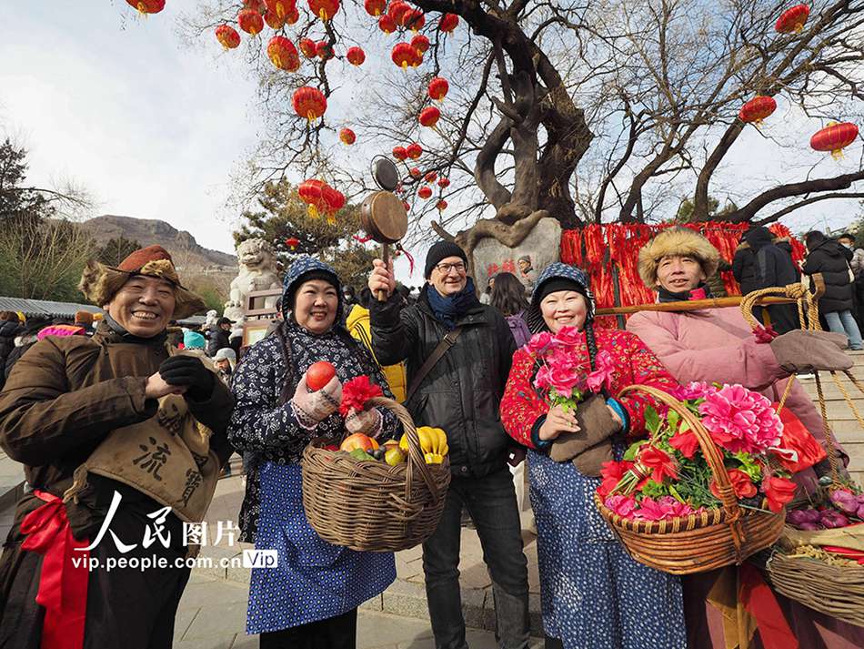 Cina: 308 milioni di viaggi turistici nazionali durante le vacanze della Festa di Primavera