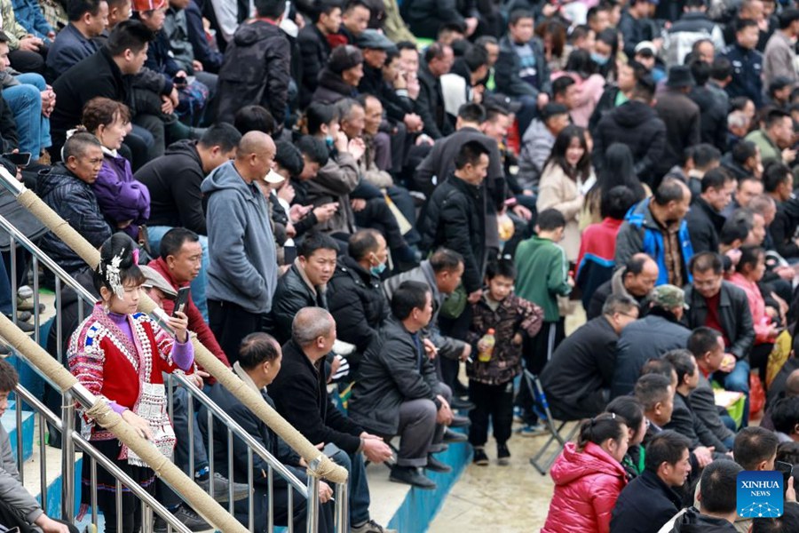 Torneo rurale di basket nel Guizhou accolto con grande entusiasmo